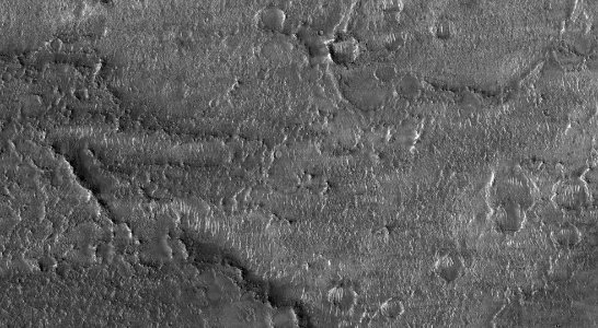 The Southern Edge of Nili Patera (Mars)