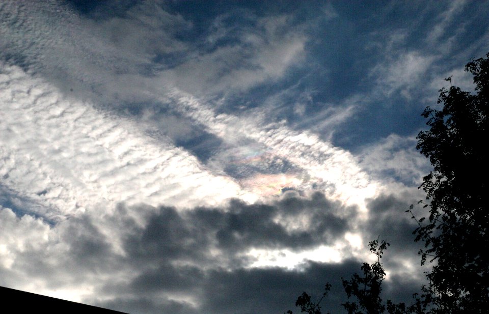 Unnatural sky with unnatural colours and RF effects.