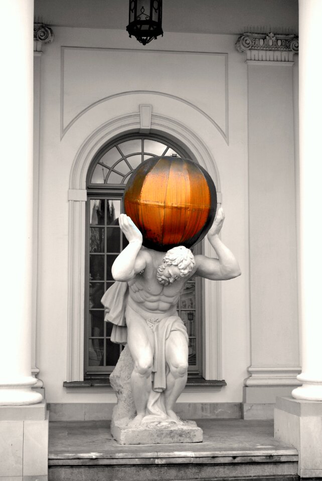 Statue sculpture art