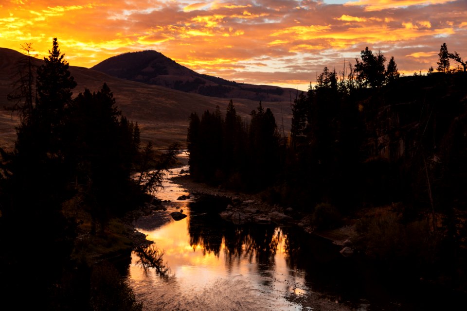 Sunrise over Lamar River