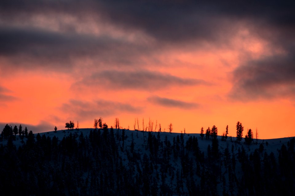 Fiery sky over Specimen Ridge