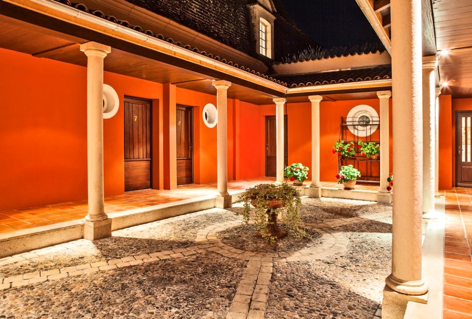 patio-du-chteau-des-vigiers 9355856557 o