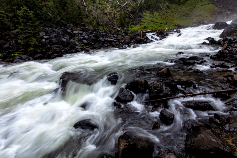Gardner River below Osprey Falls