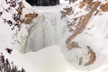 Lower Falls and ephemeral ice dam photo