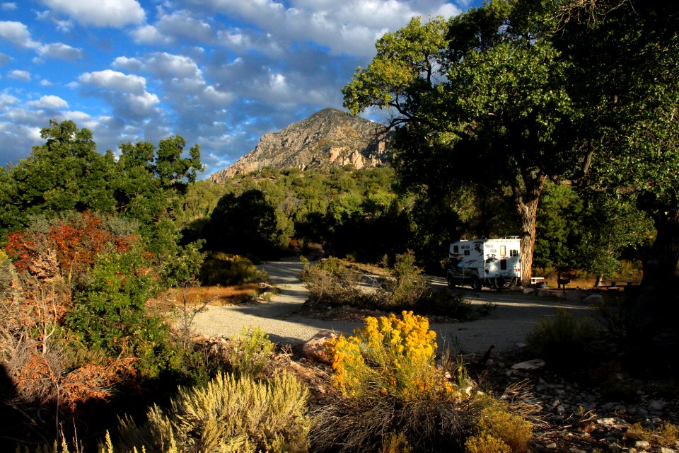 HENRY MT AREA, GARFIELD CO, UT - 2016-09-27 - Star Springs, mt hillers and campsite -04