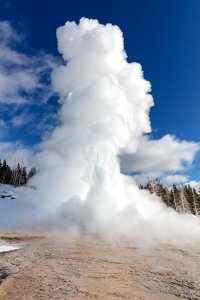 Grand Geyser eruption 1.28.19 (portrait)