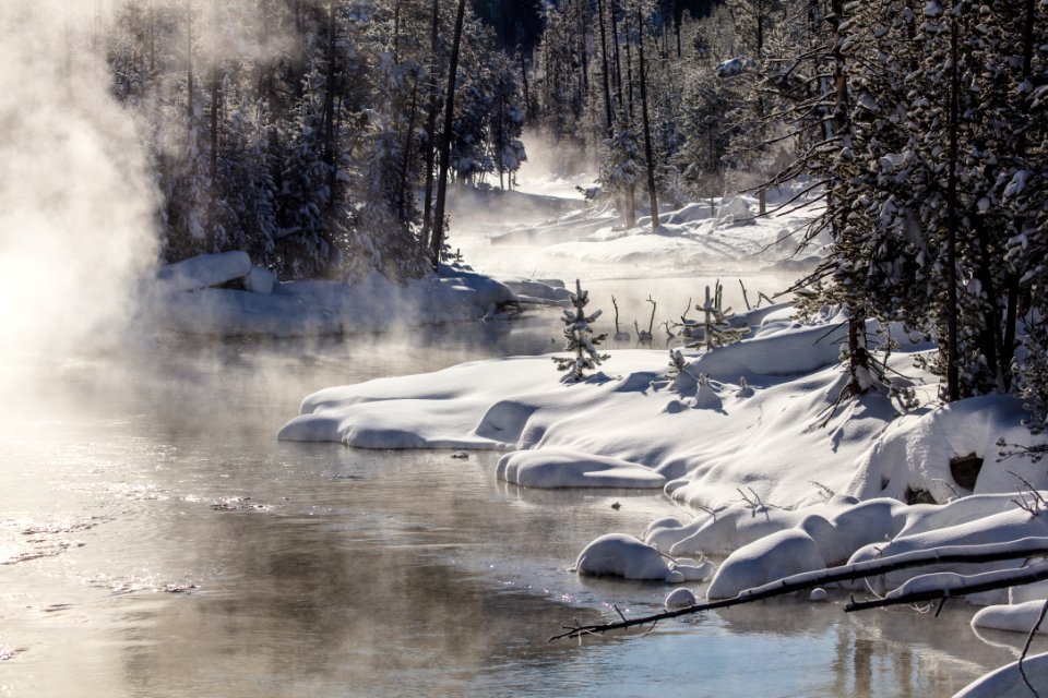 Gibbon River Near Artist's Paintpots Trail