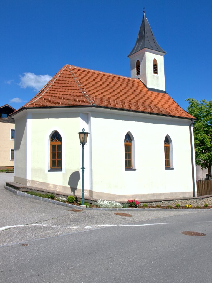 Building christianity worship