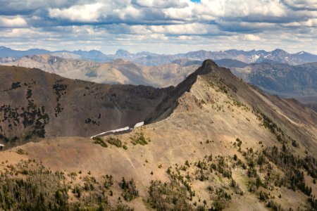 Hoyt Peak and the Absaroka Range photo