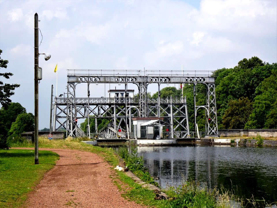 Canal Historique du Centre
