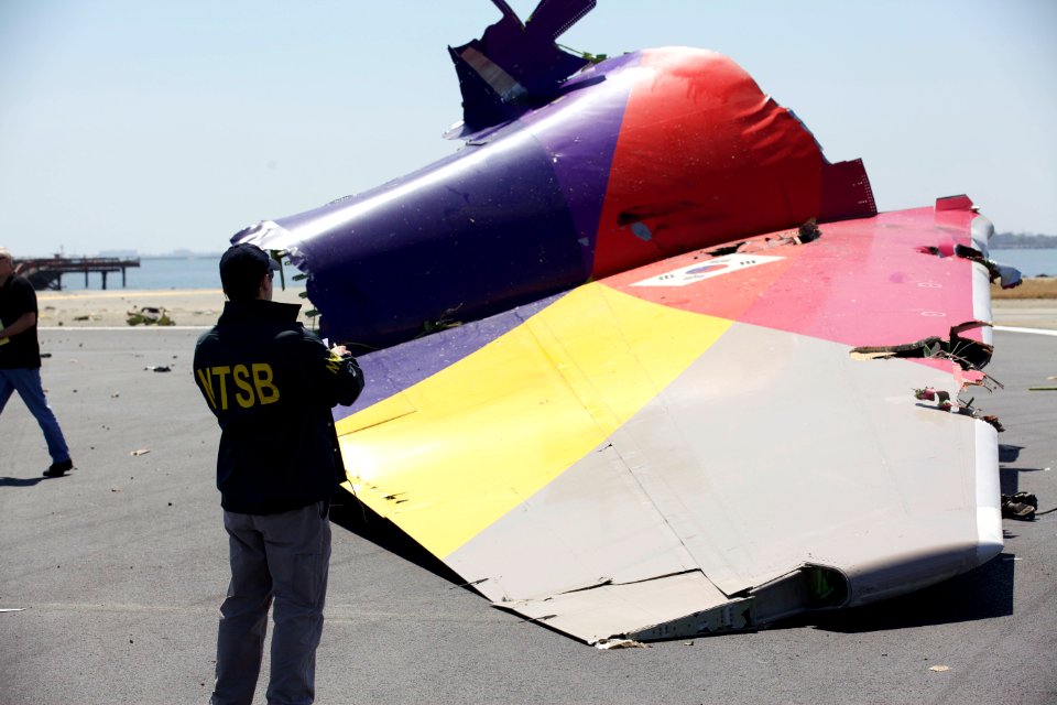 NTSB Investigators on scene (4)