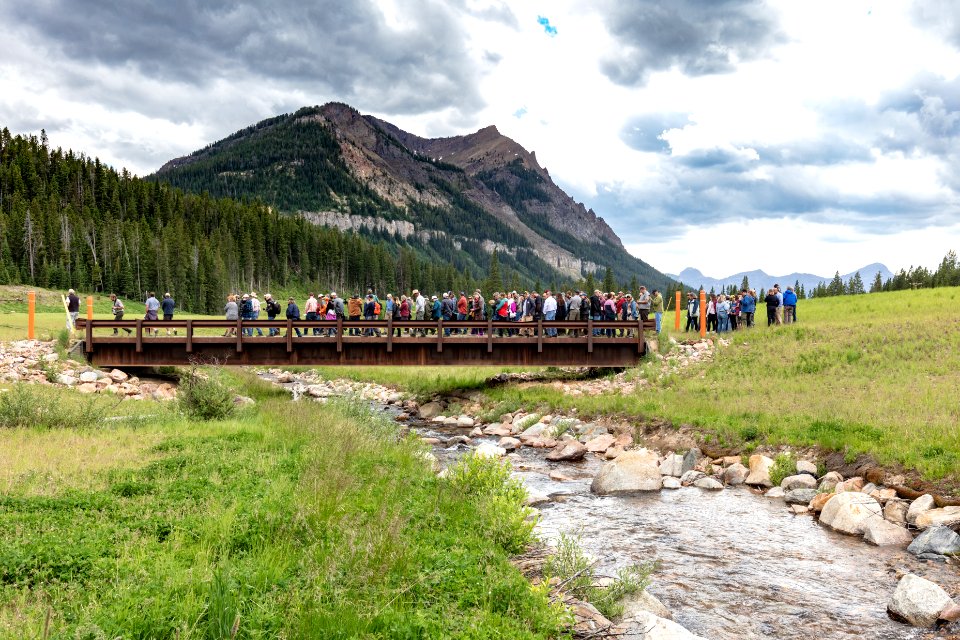 Soda Butte Creek McLaren Mine site restoration tour