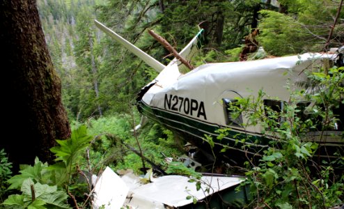 NTSB investigates sightseeing plane crash newar Ketchikan, AK
