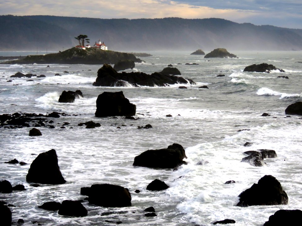010 - BATTERY POINT LIGHTHOUSE & PEBBLE BEACH DRIVE (1-7-2021) crescent city, del norte co, ca -10