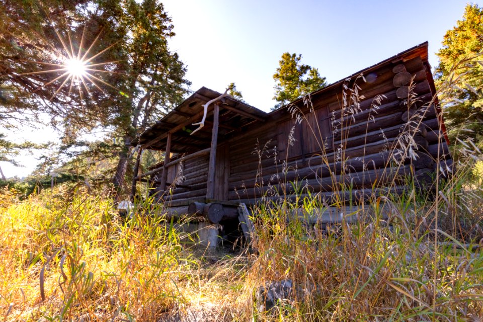 Lower Blacktail Patrol Cabin