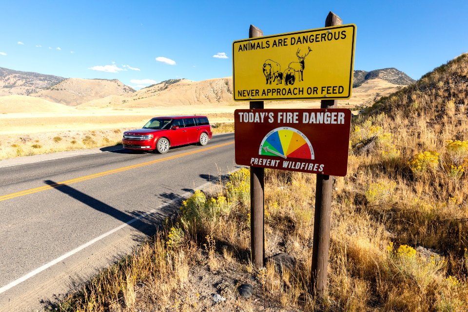 Fire Danger sign (wide) at Low