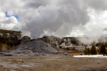 Castle Geyser photo