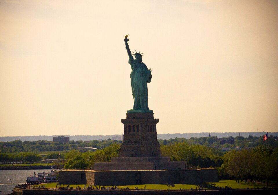 New york statue independence
