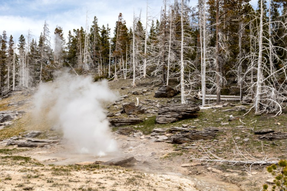 Rift Geyser erupting shortly after West Triplet and Grand Geysers