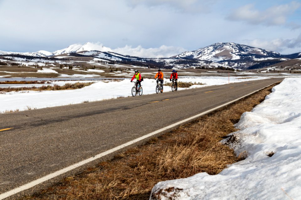 Spring biking with bear spray near Swan Lake (3)