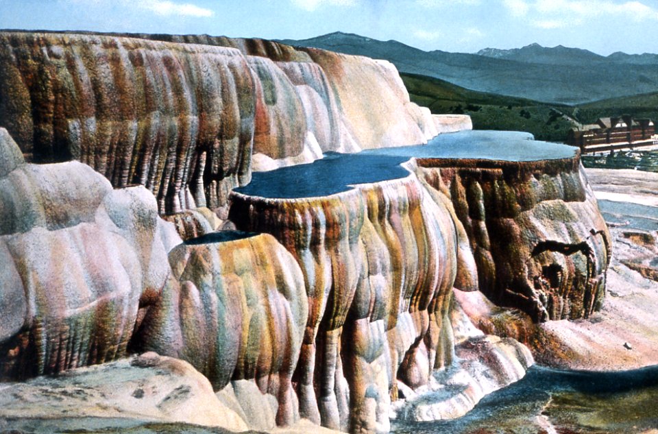 Mammoth Hot Springs
