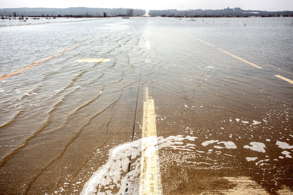4/5/2019 - Iowa 2 between I-29 and NE border