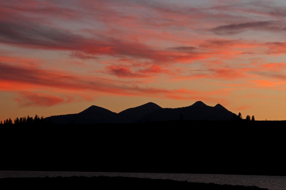 Sunset over Gallatins