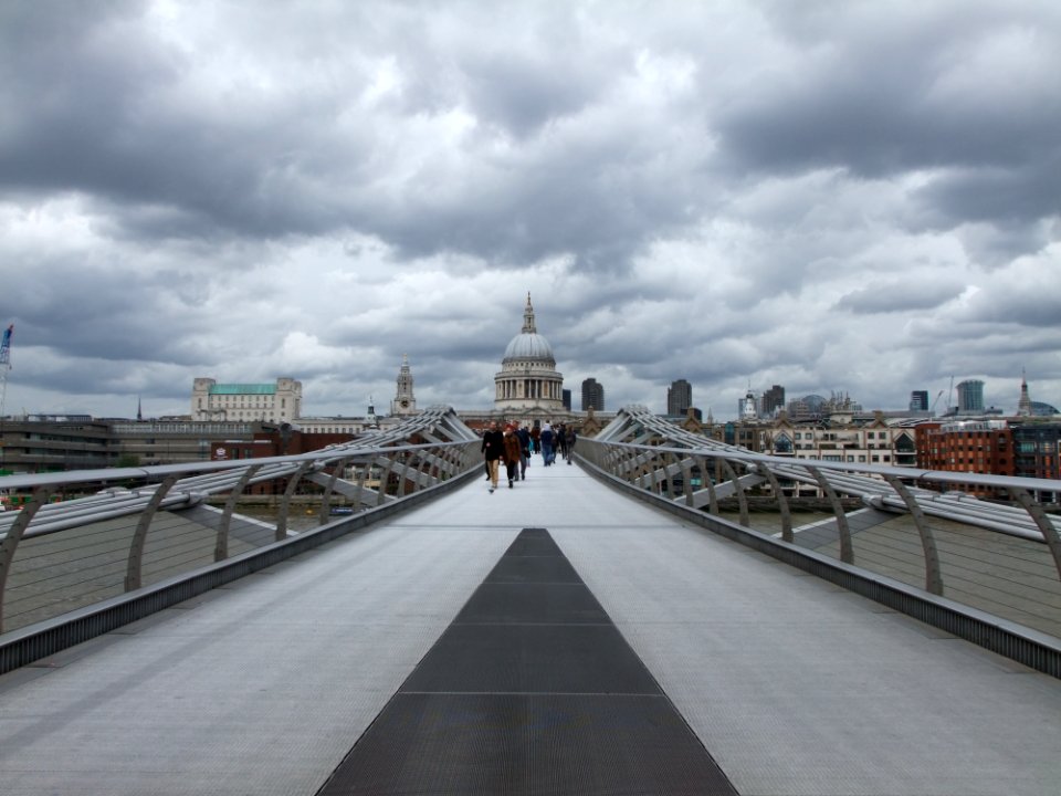 Milleniumbridge, London