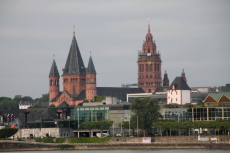 Mainzer Dom, Rheingoldhalle