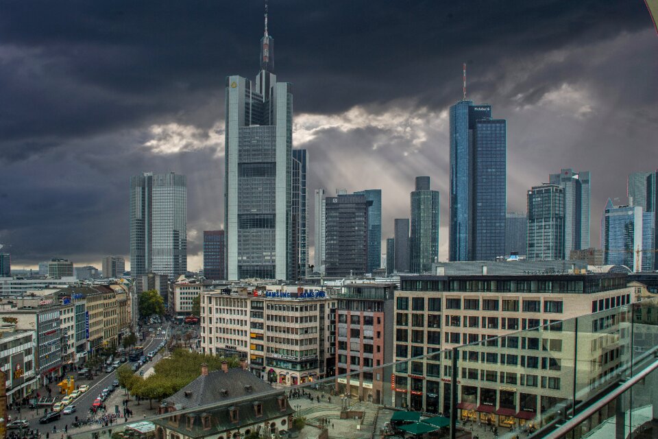 Center frankfurt am main germany skyscrapers