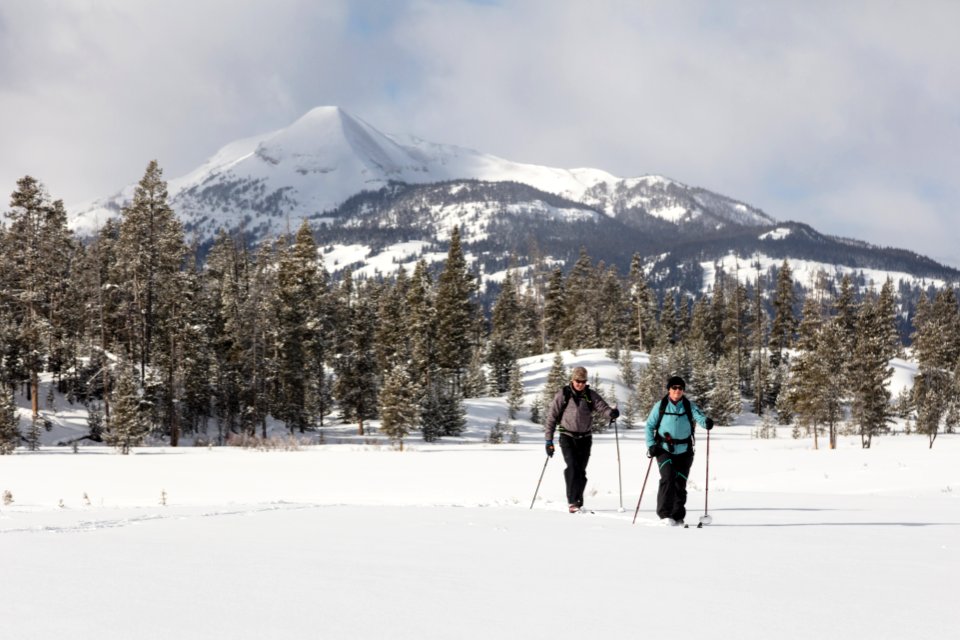Skiers in Gardners Hole near Indian Creek (2)