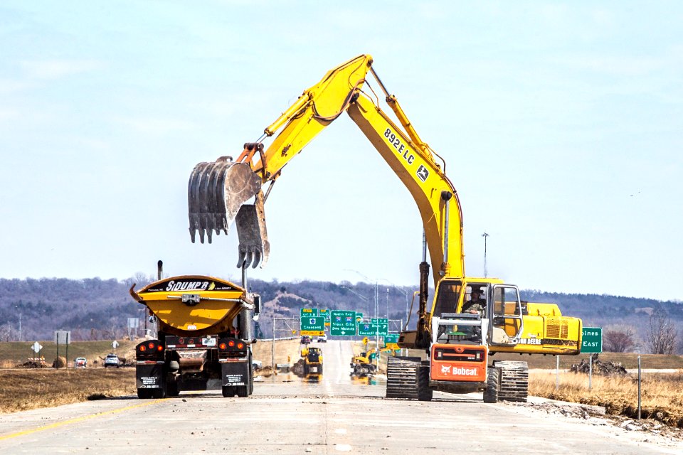 4/1/19 - I-680 between NE border and I-29
