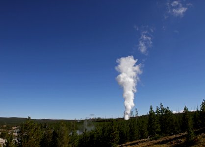 Steam phase of Steamboat Geyser, Norris Geyser Basin