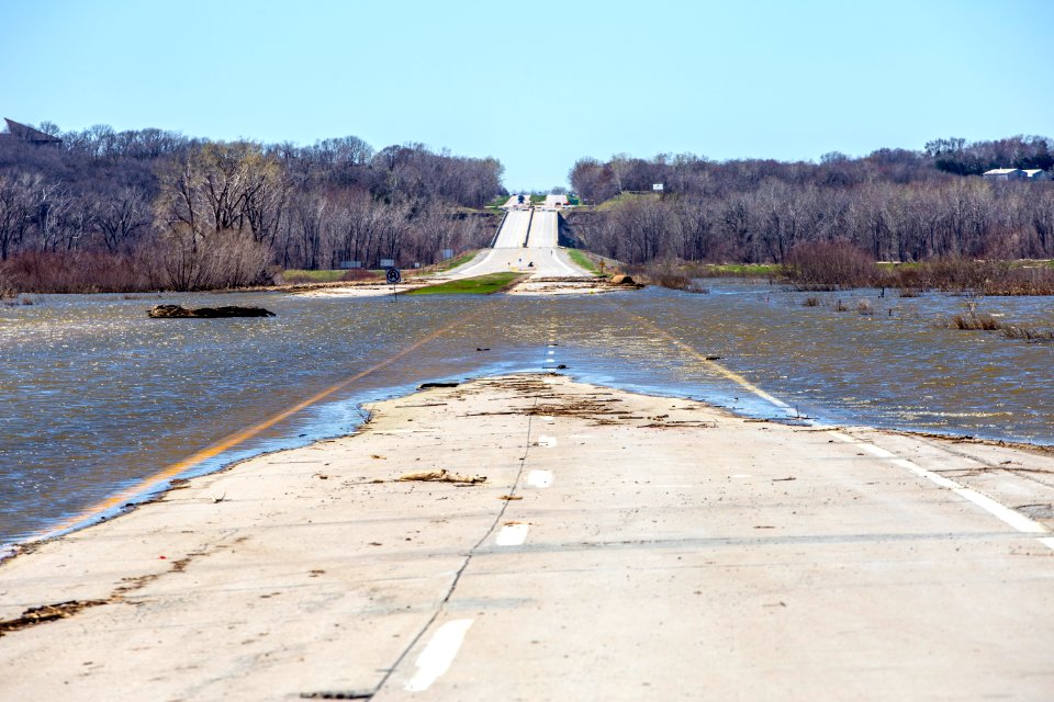 4/8/19 - Iowa 2 between I-29 and Nebraska border