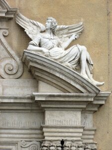 Angel architecture the façade