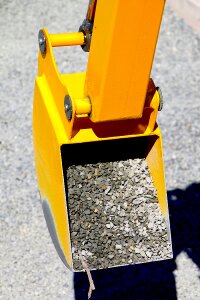 Pebble debris build
