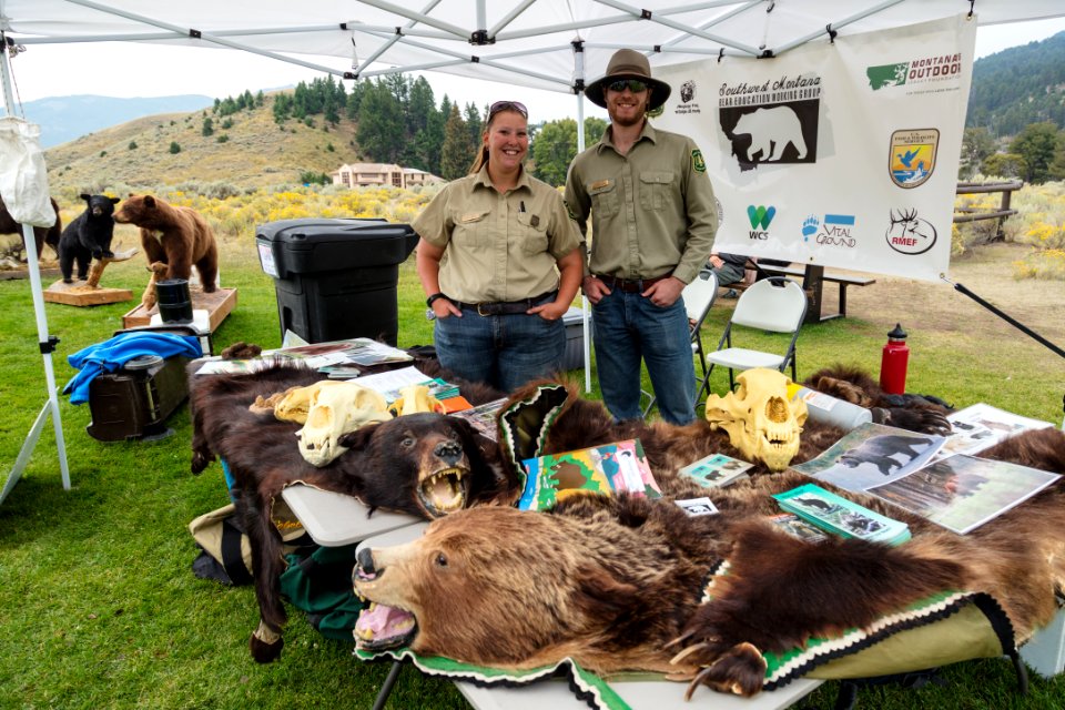 US Forest Service visit Yellowstone - Bear safety demonstrations (3)