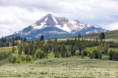 Antler Peak from Swan Lake Flat photo