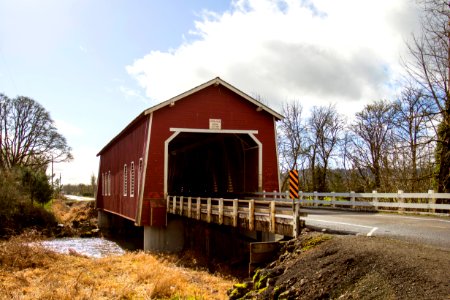 Shimanek Covered Bridge, Oregon photo