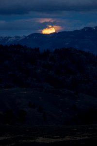 Supermoon Rise over Pleasant Valley portrait 11.13.16