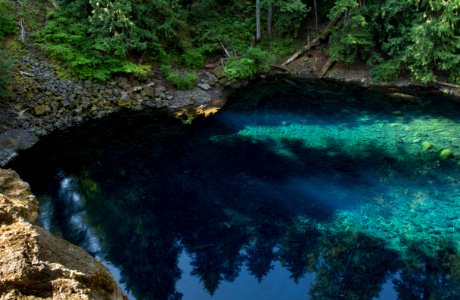 Blue Pool, Oregon photo
