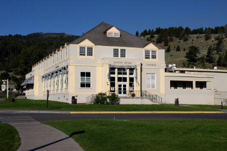 Mammoth Hot Springs Hotel, dining room