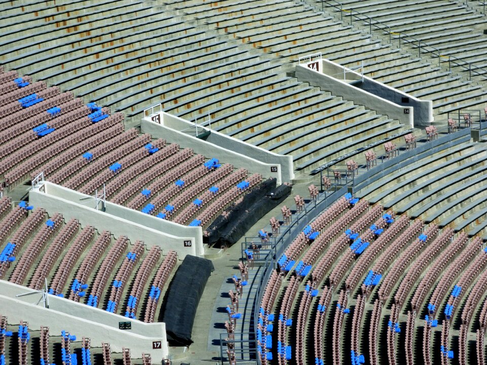 Turf ucla rose bowl