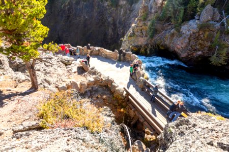 Brink of the Upper Falls project: bridge and platform