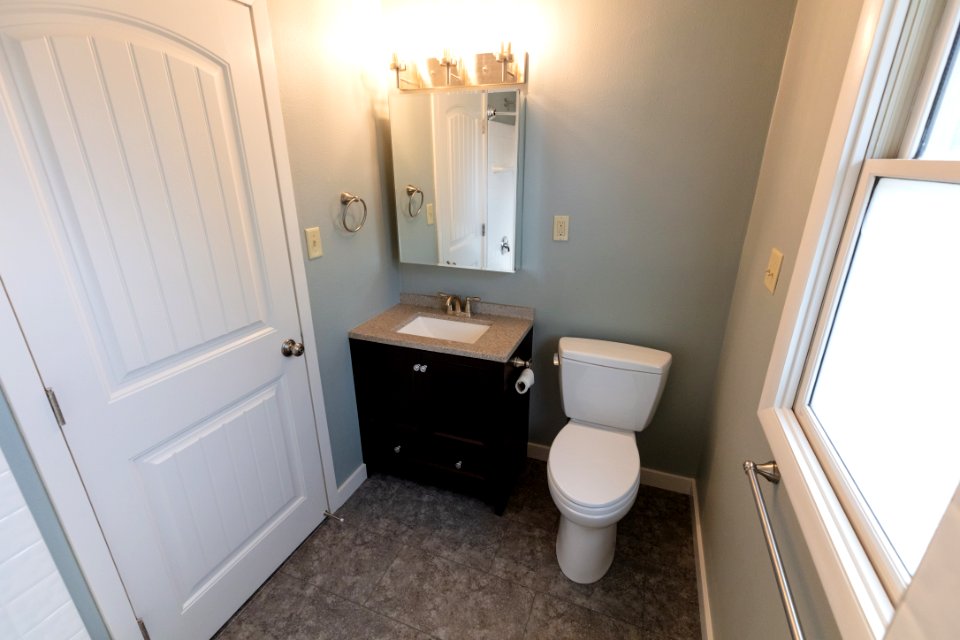 Goal 2 housing project: bathroom after