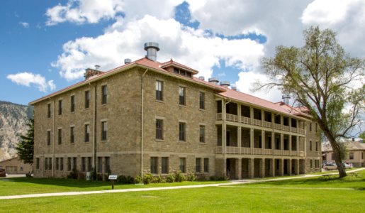 Fort Yellowstone, Double Cavalry Barracks (1909)