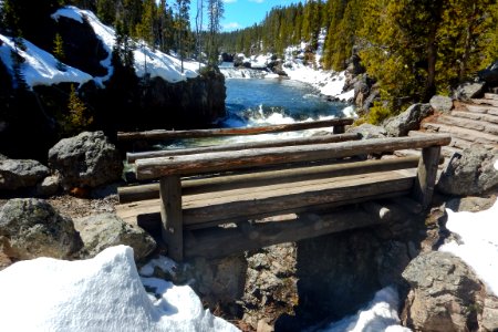 Brink of the Upper Falls project: old bridge to the brink platform