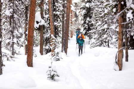 Cross-country skiing the Roller Coaster Trail (5) photo