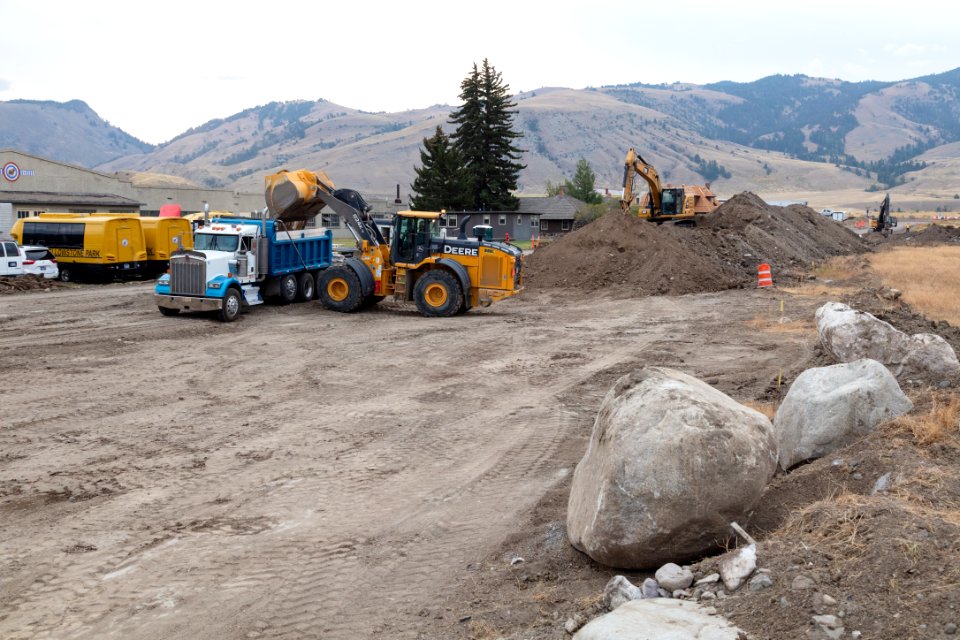 North Entrance Improvement Project: updating Robert Reamer Road (3)