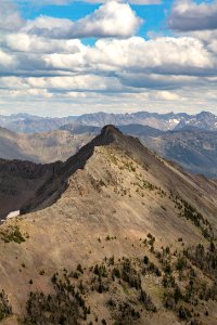 Hoyt Peak and the Absaroka Range (portrait)